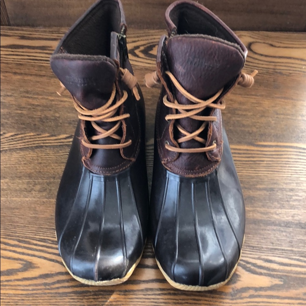 Sperry womens duck books